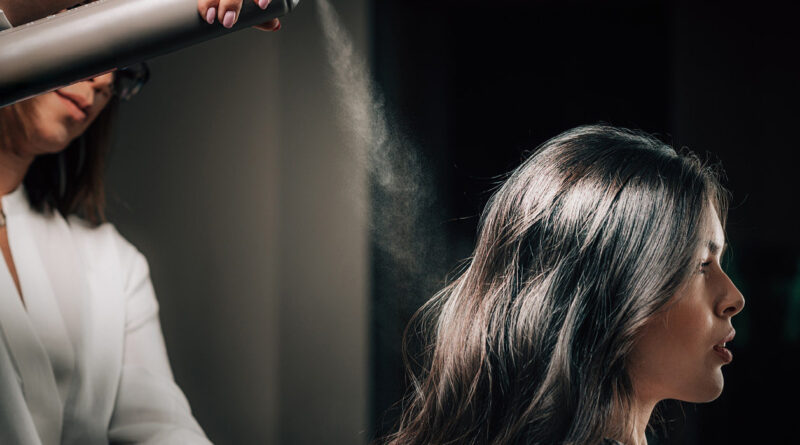 درآمد آرایشگری در فنلاند